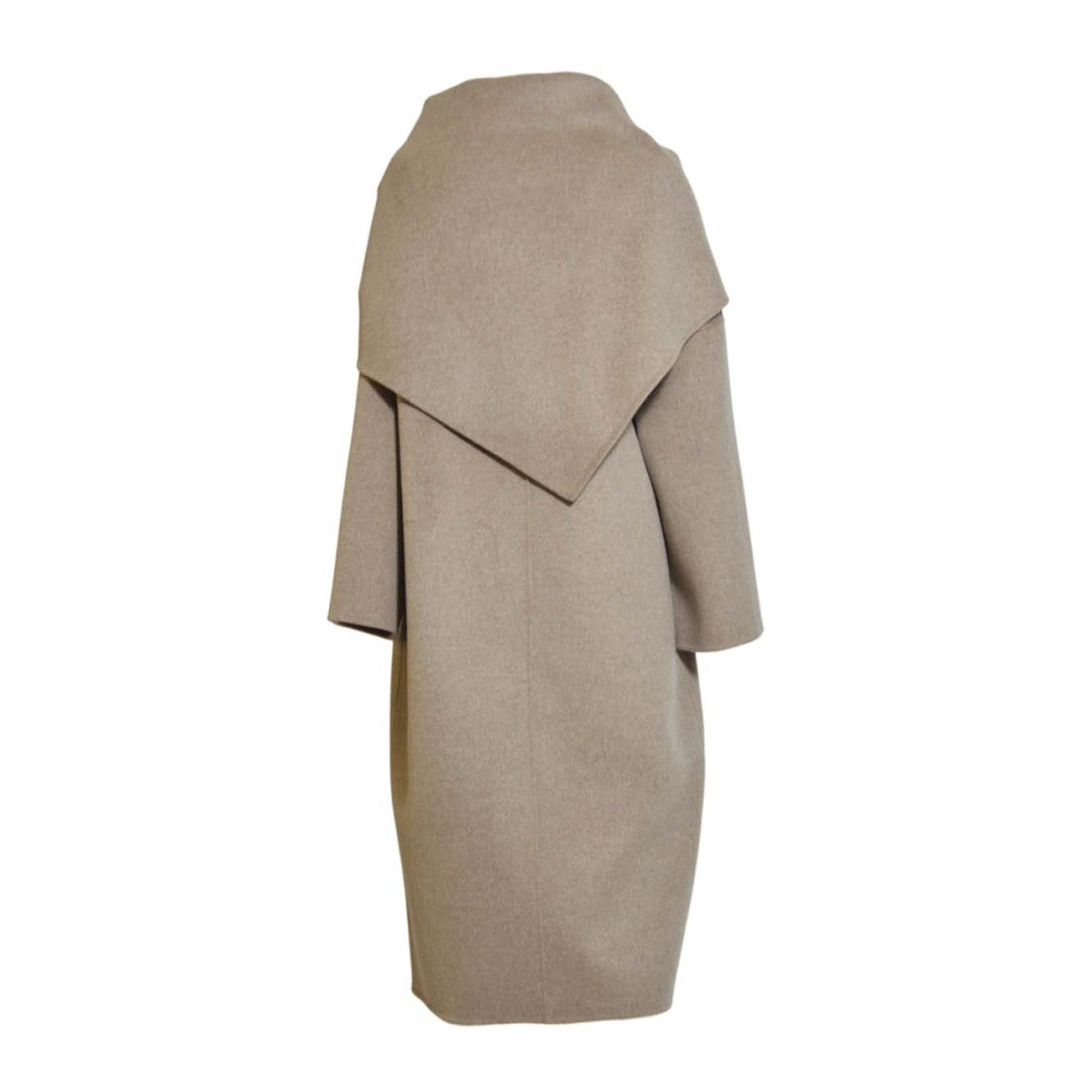 Solotre Tailored Brown Coat With Classic Silhouette And Structured Design