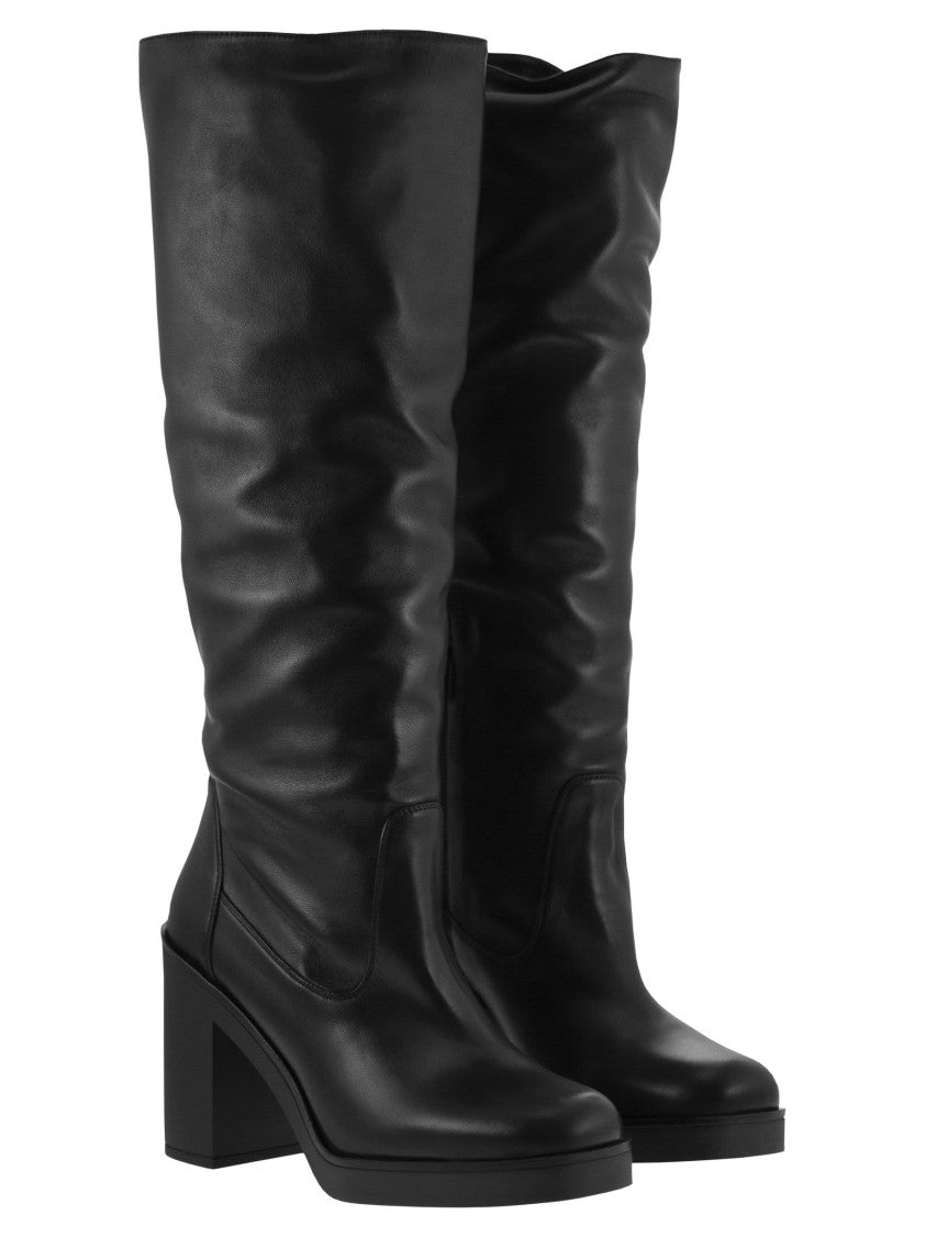 Stuart Weitzman Bethenny 80 - Leather Boot