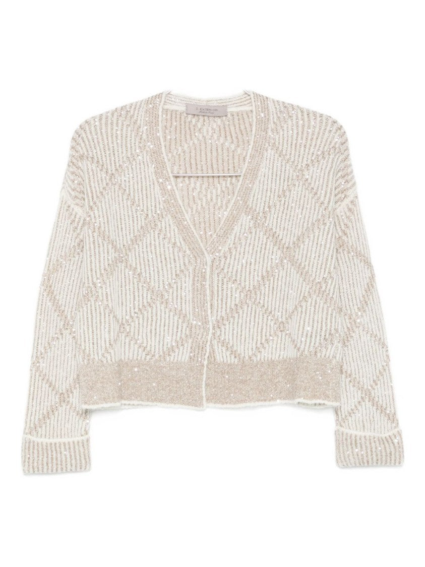 D. Exterior Classic Knit Sweater With Relaxed Fit And Round Neckline