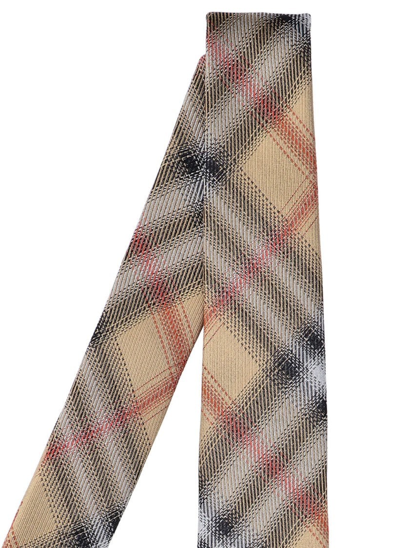Burberry Beige Tie With Smooth Texture And Classic Design