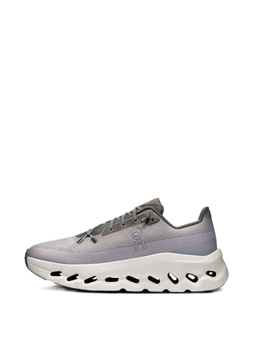 On Running Lilac Gradient Sneakers With Modern Design