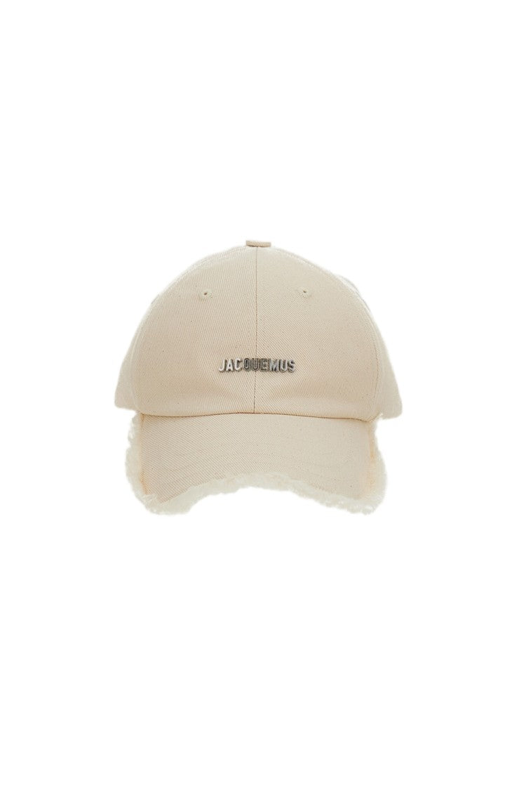 Jacquemus Frayed Brim Off-White Baseball Cap With Silver-Tone Logo