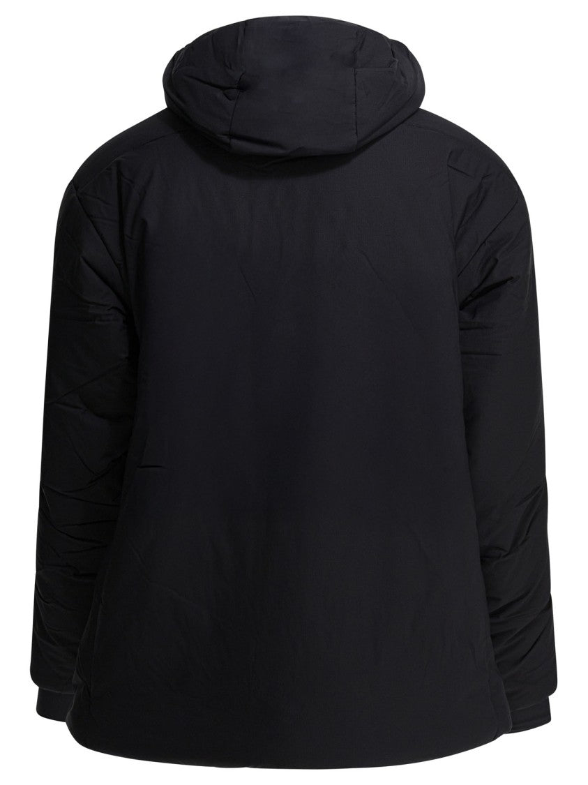 Daiwa Pier 39 Padded Black Jacket With Quilted Design And Minimalist Aesthetic