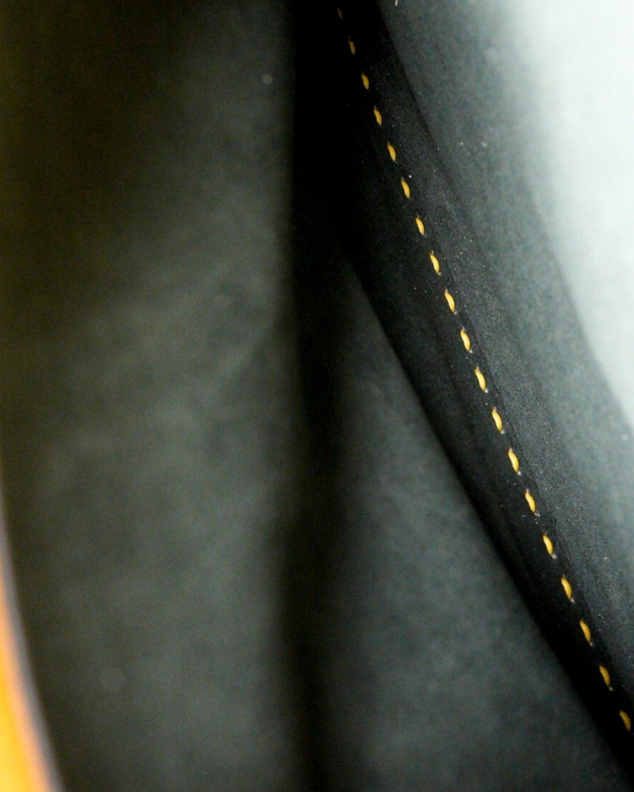 Fendi Peekaboo Iseeu Medium Yellow Saddlery