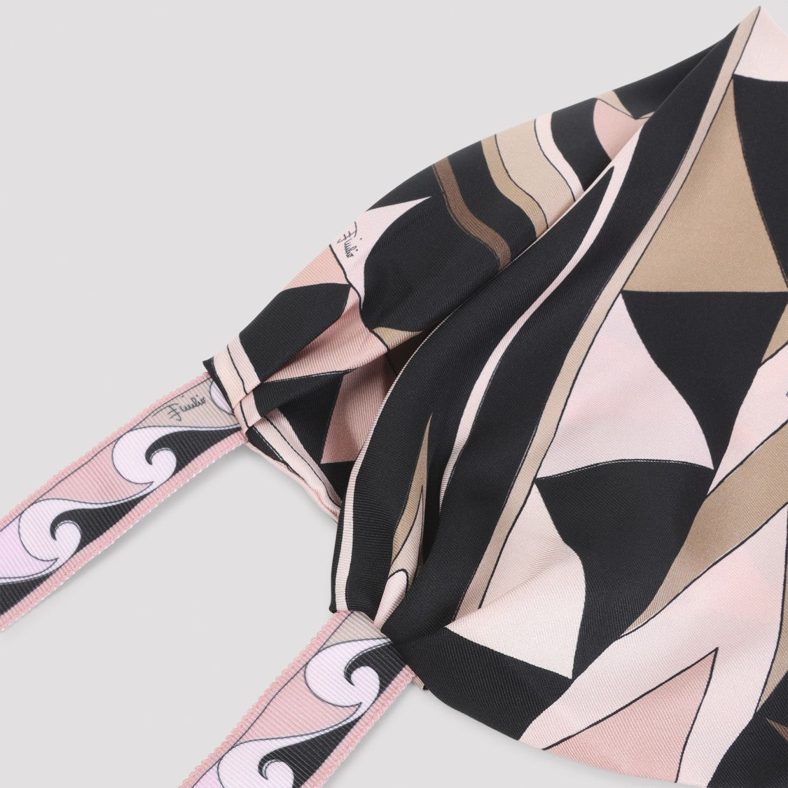 Pucci Geometric Silk Hat With Artistic Ties