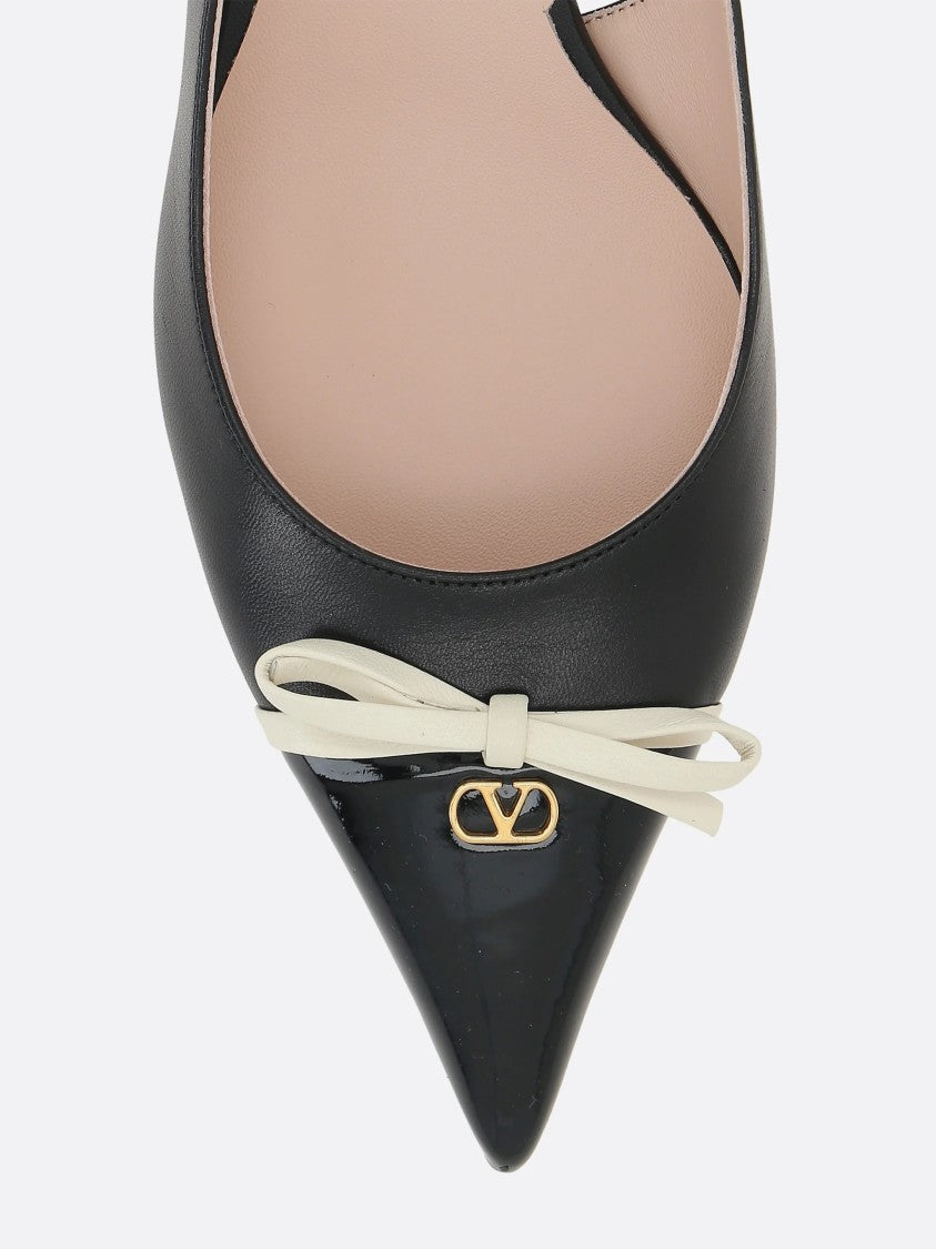 Valentino Black Pointed Toe Patent Leather Decolletes