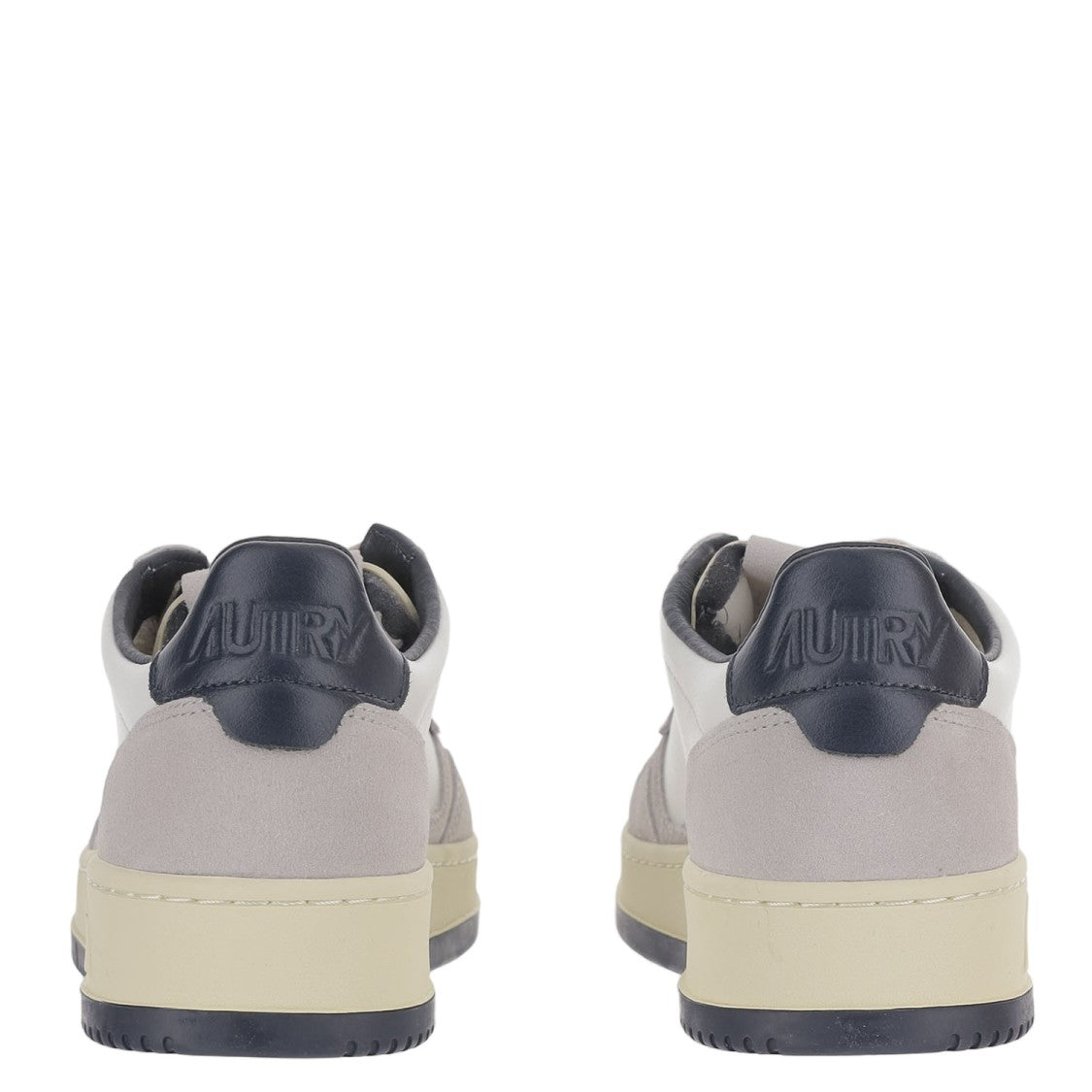 Autry Medalist Low Leather Sneakers