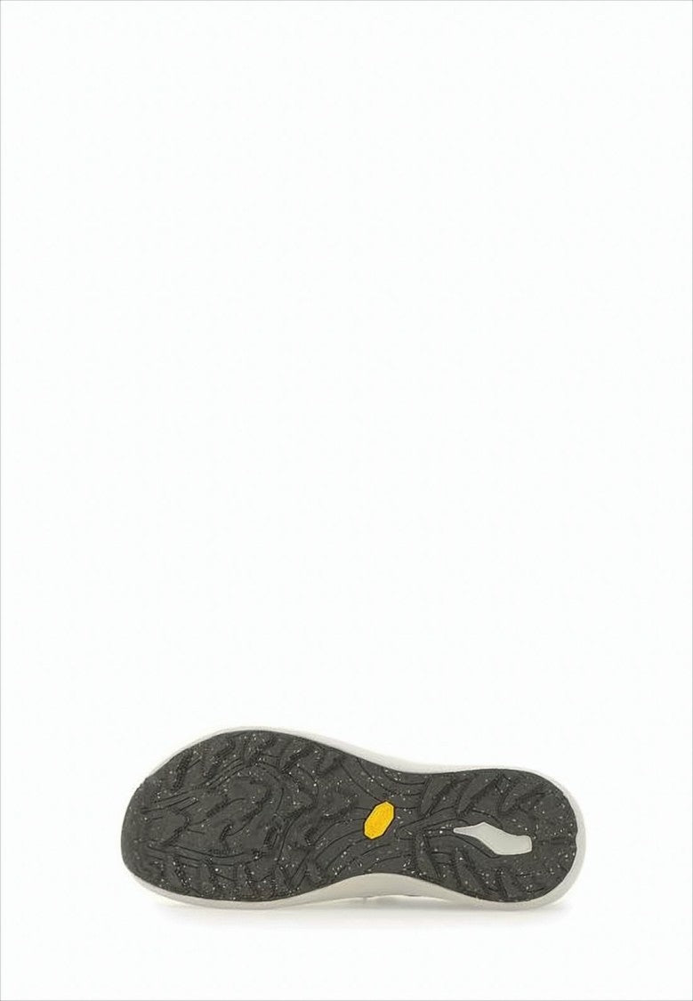 Roa Textured Grey Sneakers With Layered Upper