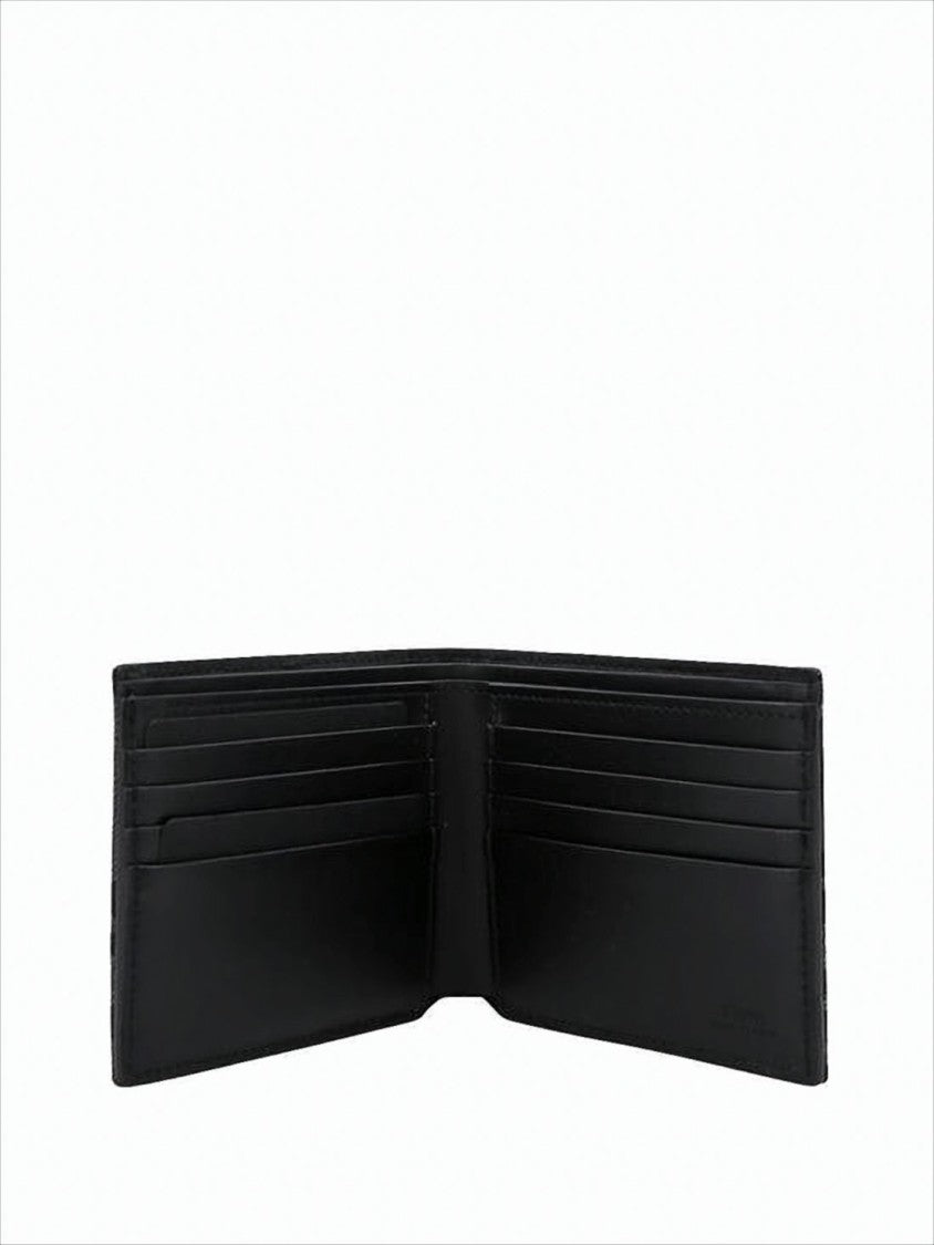 Fendi Compact Bifold Wallet With Textured Geometric Design