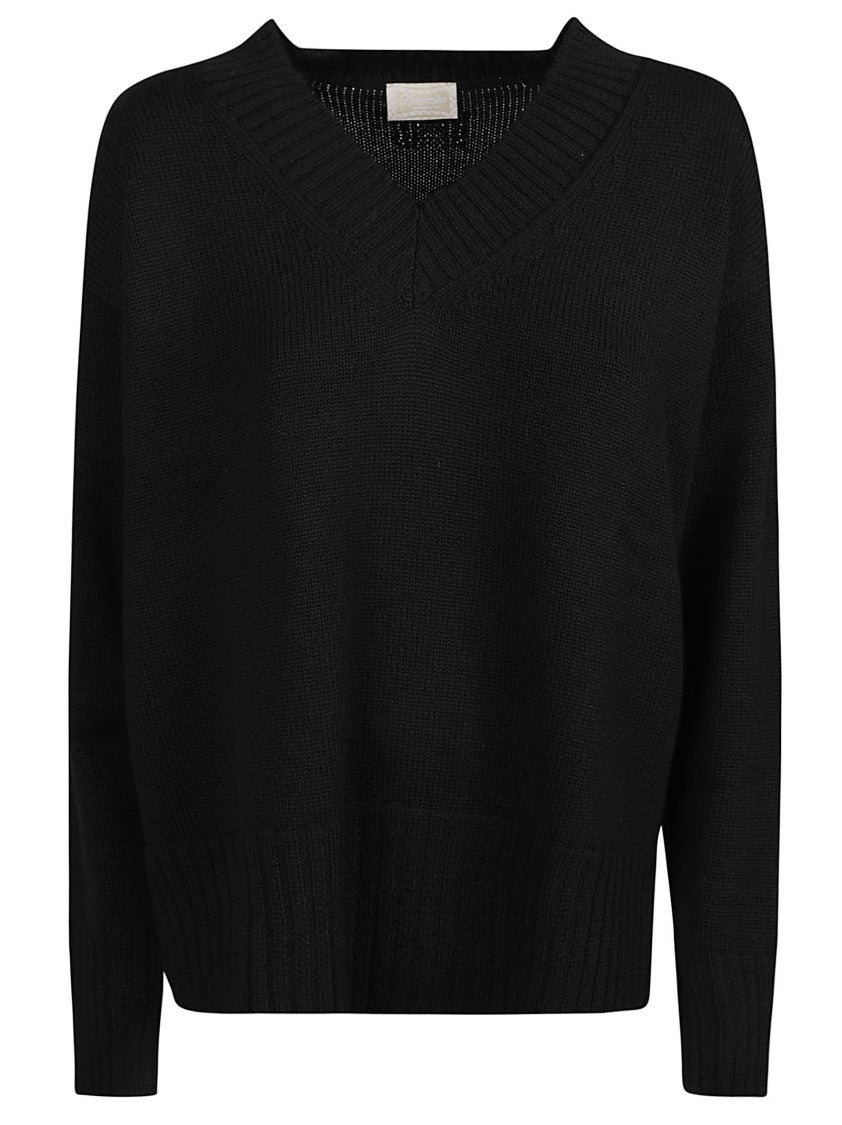 Drumohr Oversized V-Neck Sweater In Premium Merino Wool