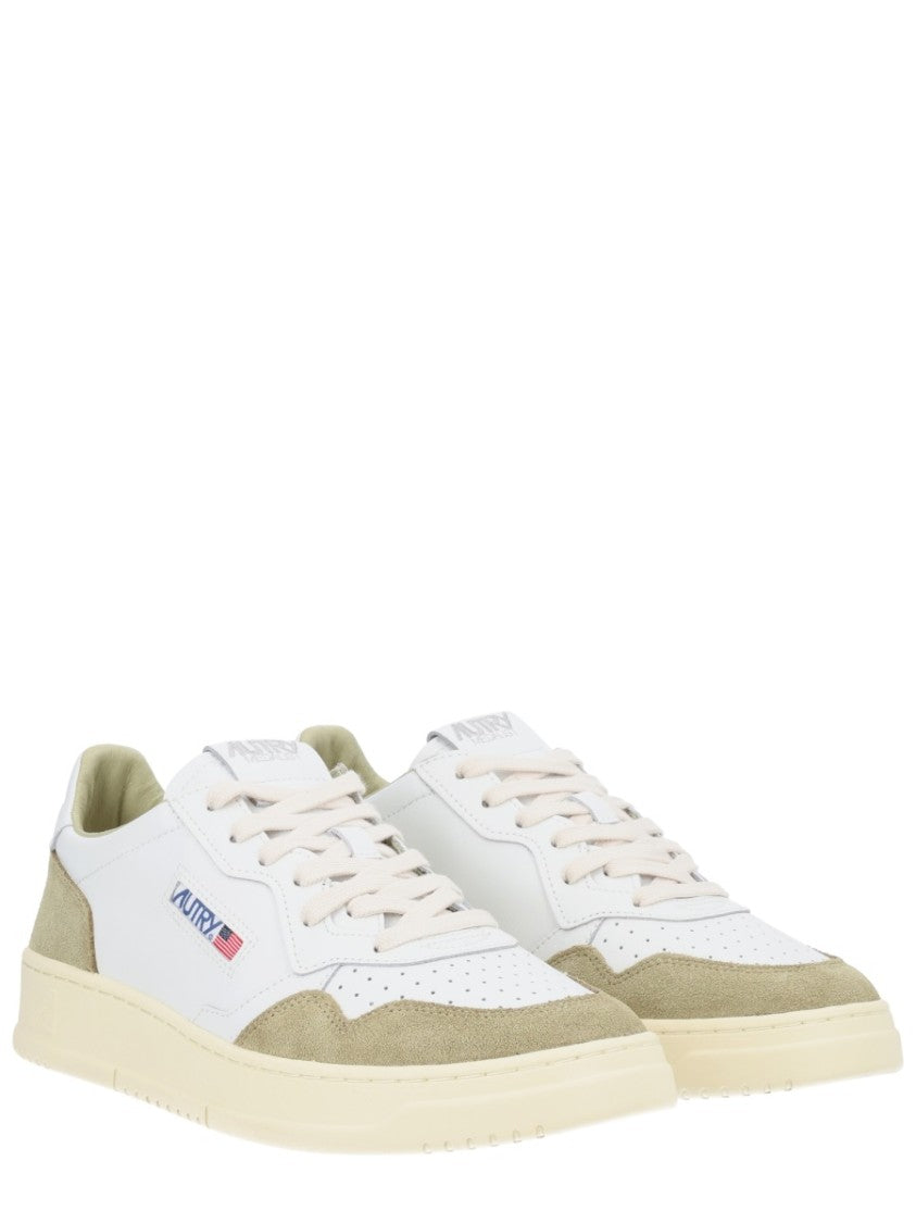 Autry Medalist Low Neutral Retro Sneakers