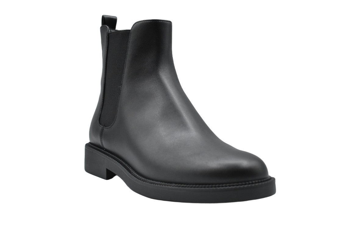 Michael Kors Black Laced Flat Shoes