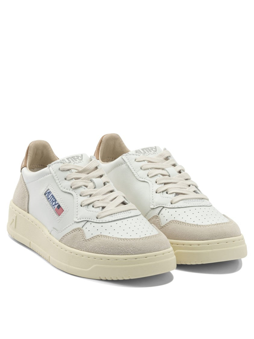 Autry "Medalist Low" Sneakers