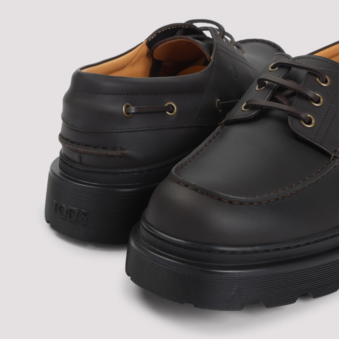 Tod's Brown Leather Lace-Up