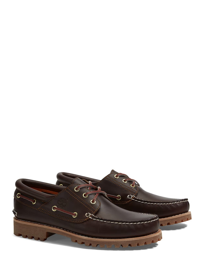 Timberland Classic Boat Shoes With Moc Toe Stitching