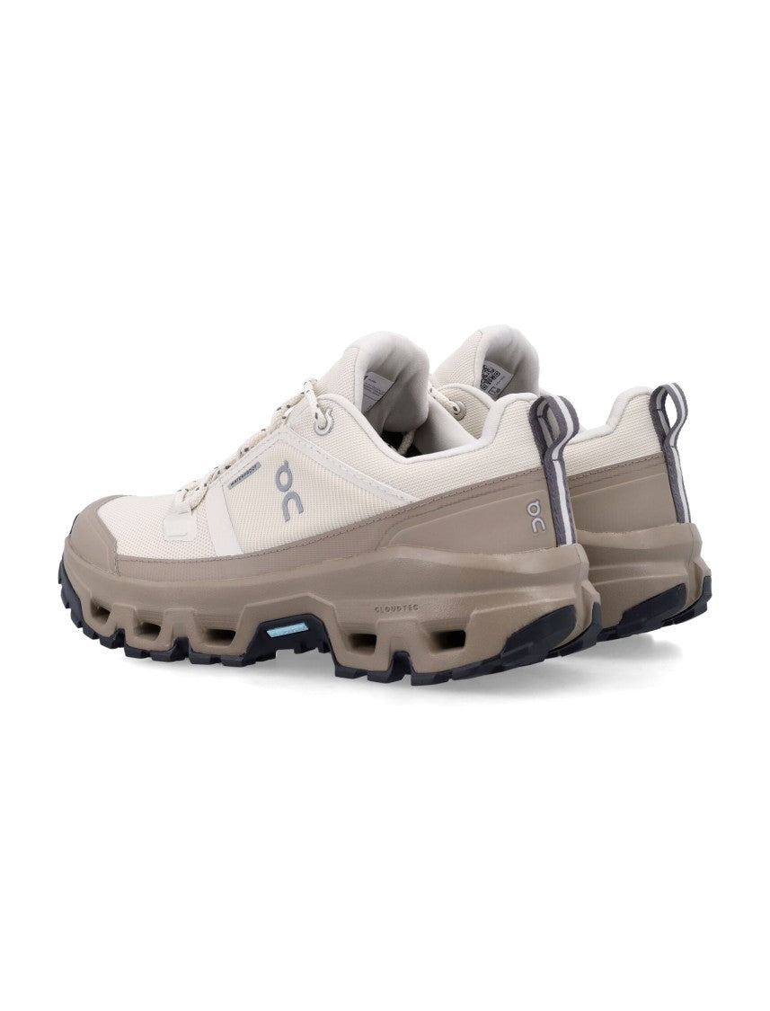 On Running Chunky Sole Sneakers With Textured Upper And Reflective Details