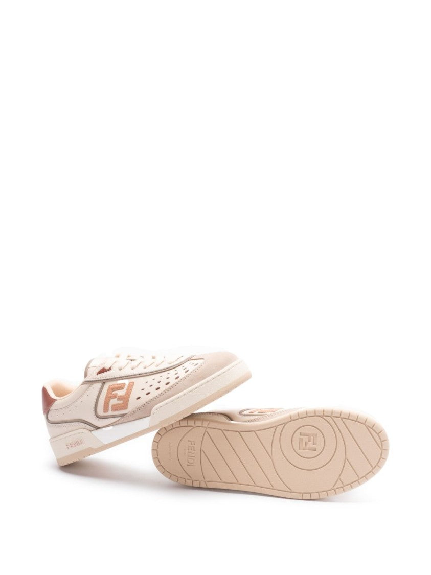 Fendi Low-Top Sneakers With Pink Closure