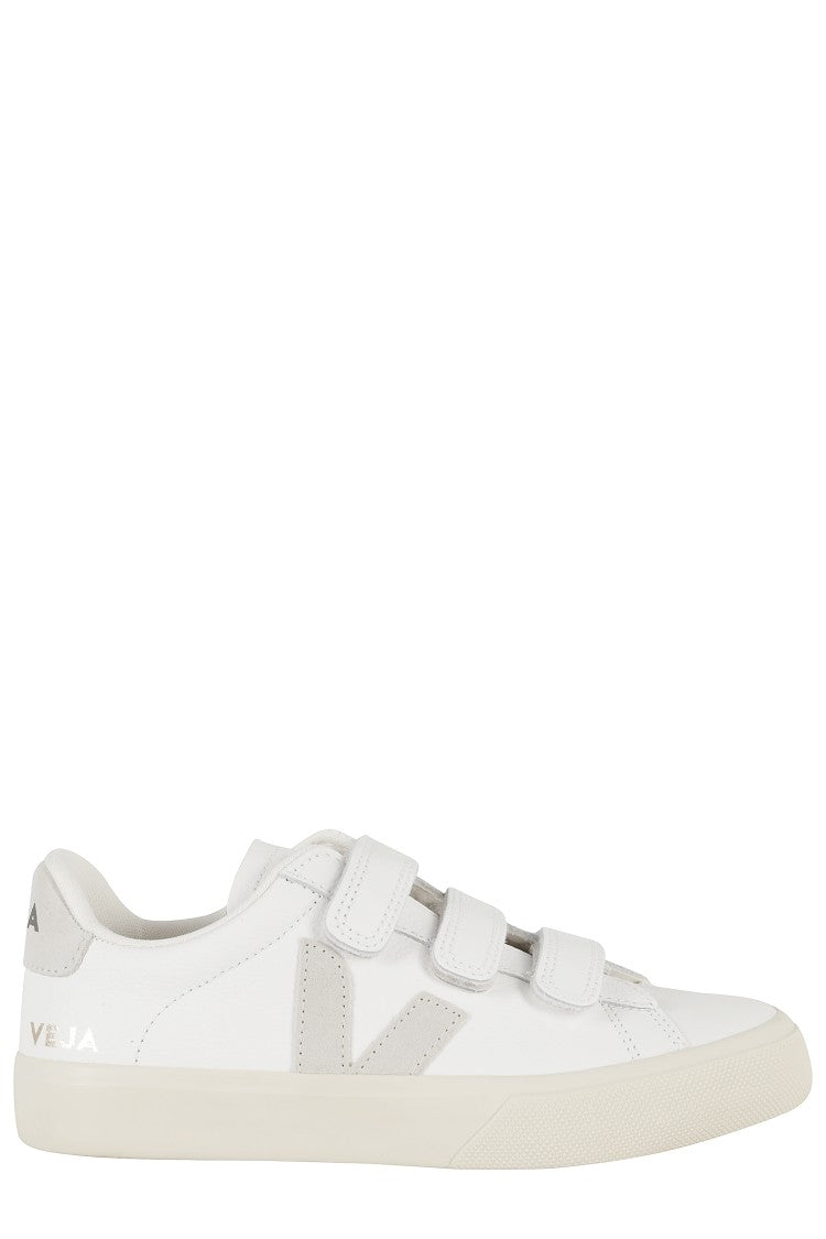Veja Pack 12 Sneakers With Logo Detail