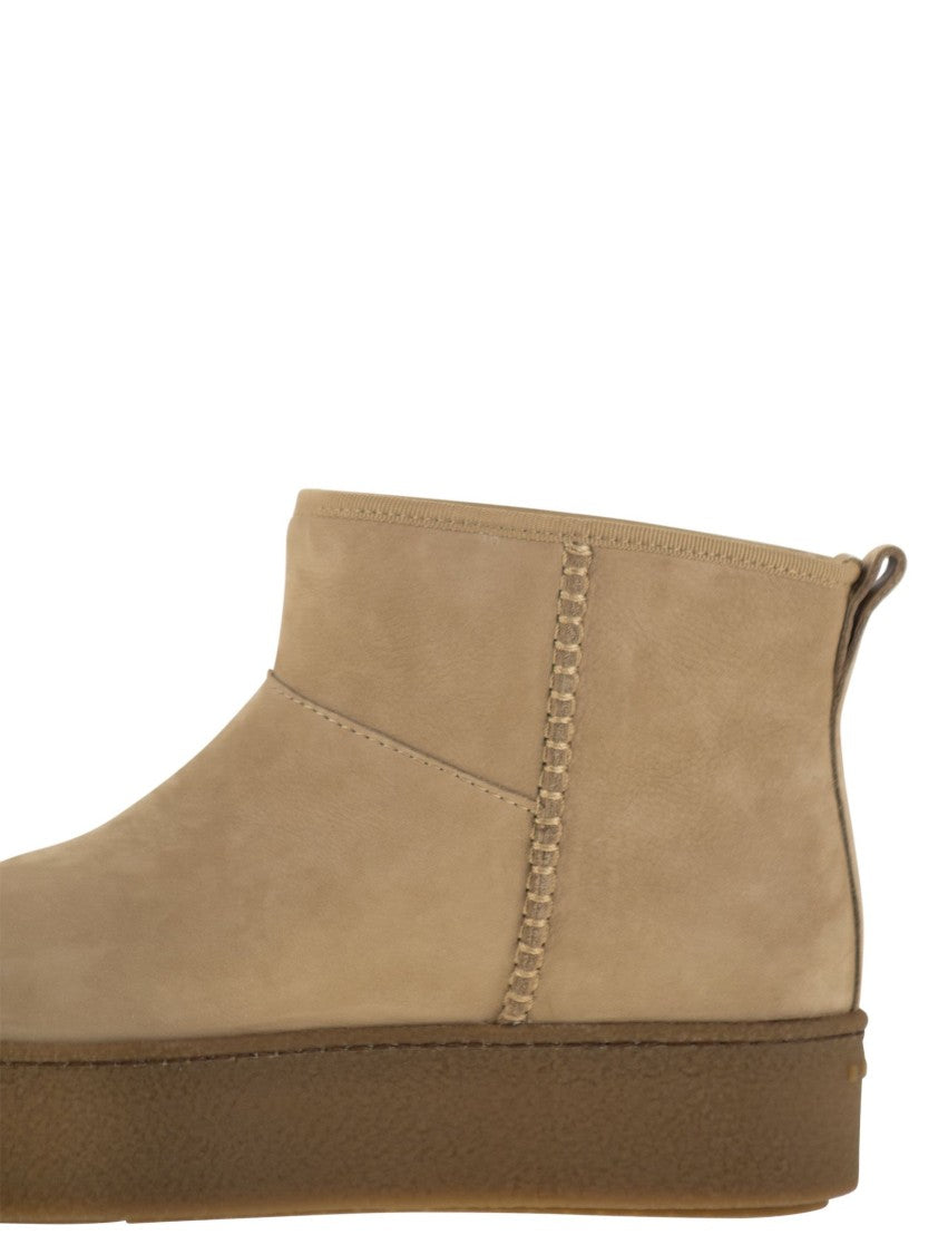 Hogan H681 - Nubuck Ankle Boots