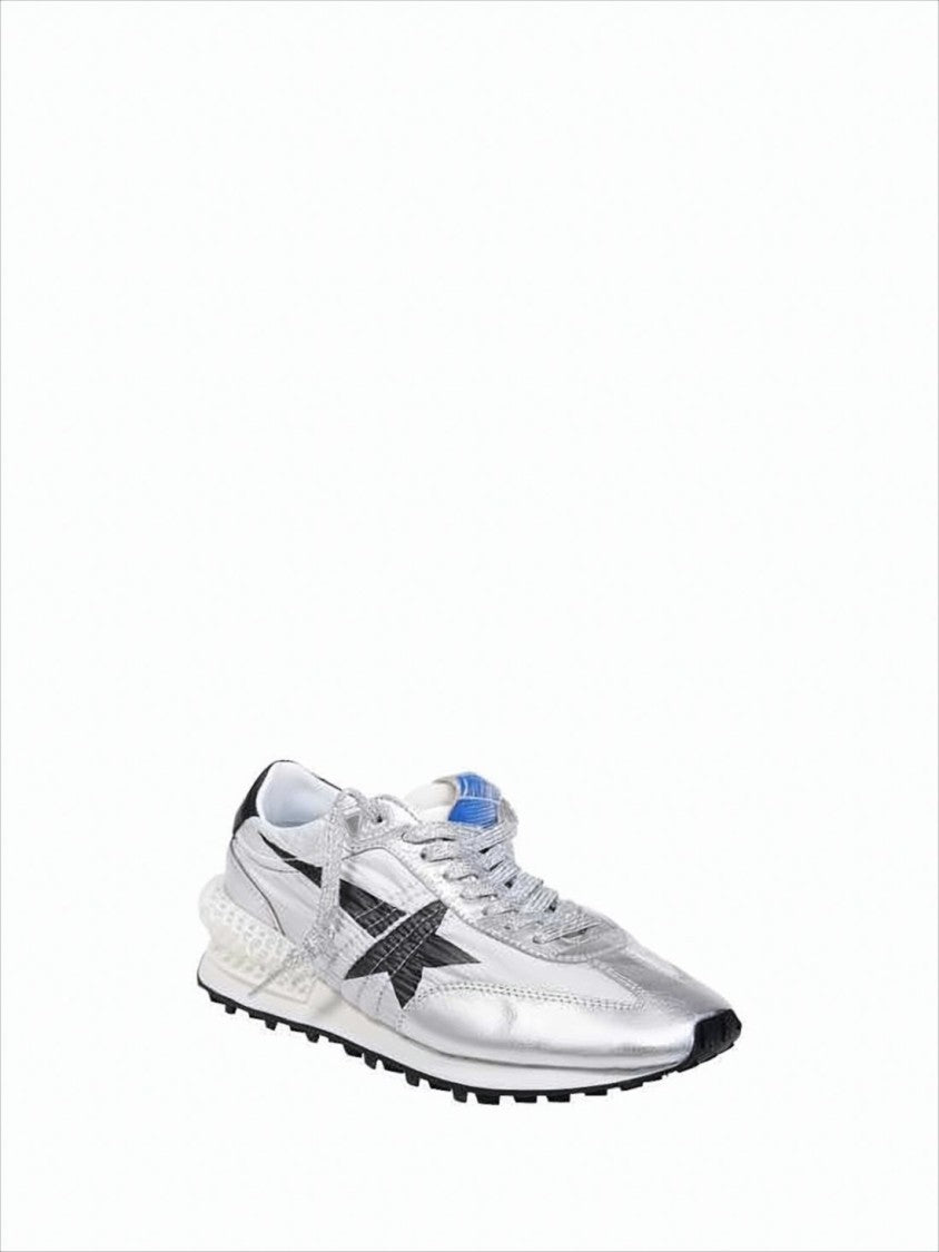 Golden Goose Metallic Silver Sneakers With Black Star Detail
