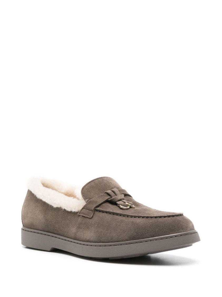 Doucal's Soft Suede Loafers With Cozy Shearling Lining And Bow Detail