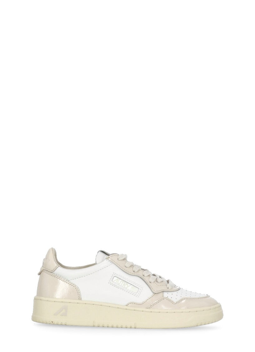 Autry Medalist Low Sneakers