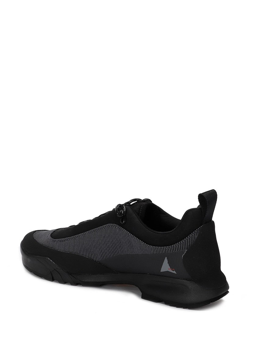 Roa Low-Profile Black Sneakers With Grey Embroidery