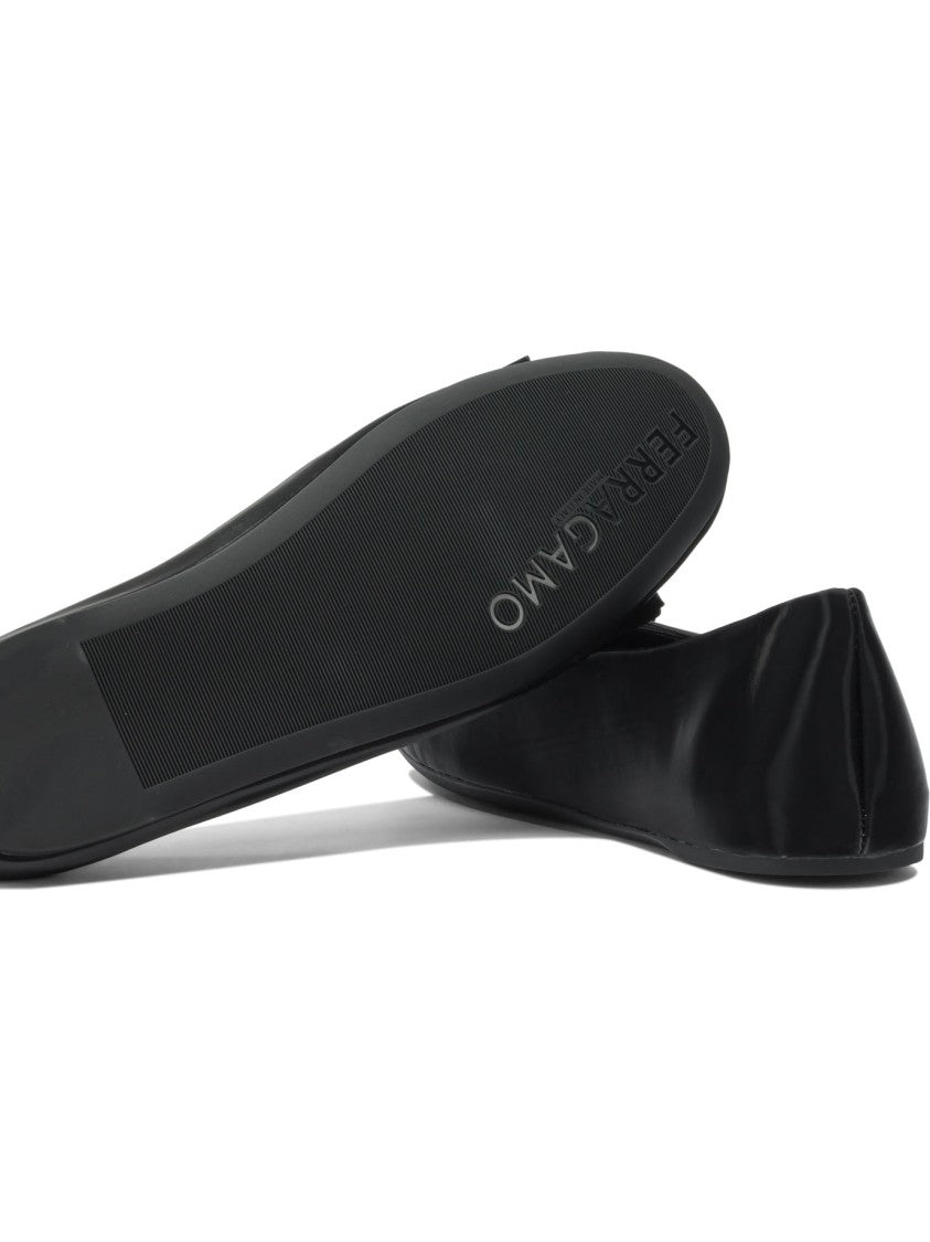 Ferragamo Black Leather Ballerinas