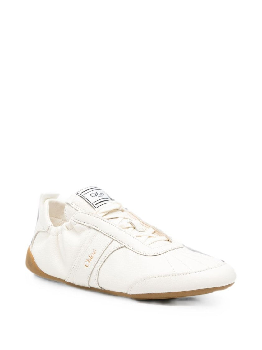 Chloé Black Sleek Minimalist Contrasting Sneakers