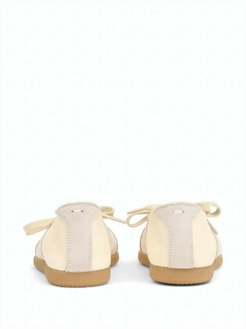 Maison Margiela Low-Profile Sneakers With Lace-Up Design In Neutral Tones