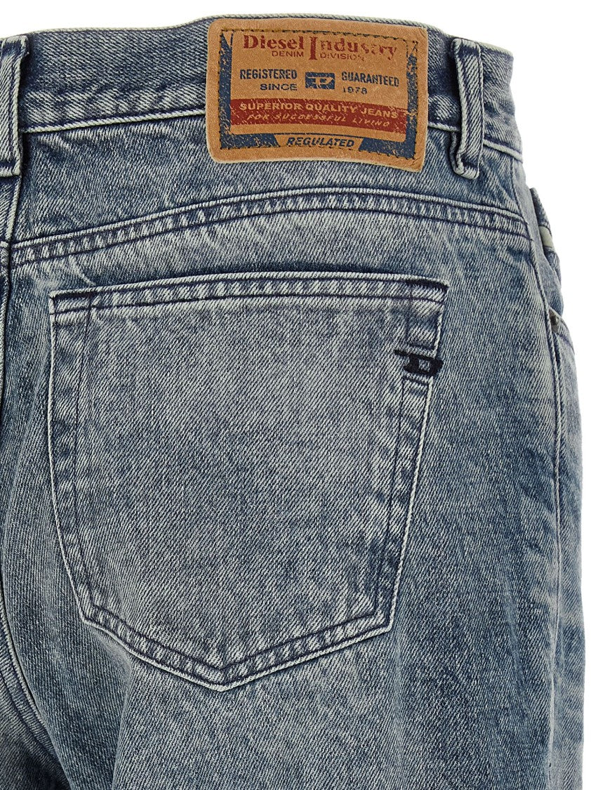 Diesel 1978 D-Akemi-Fsh' Jeans