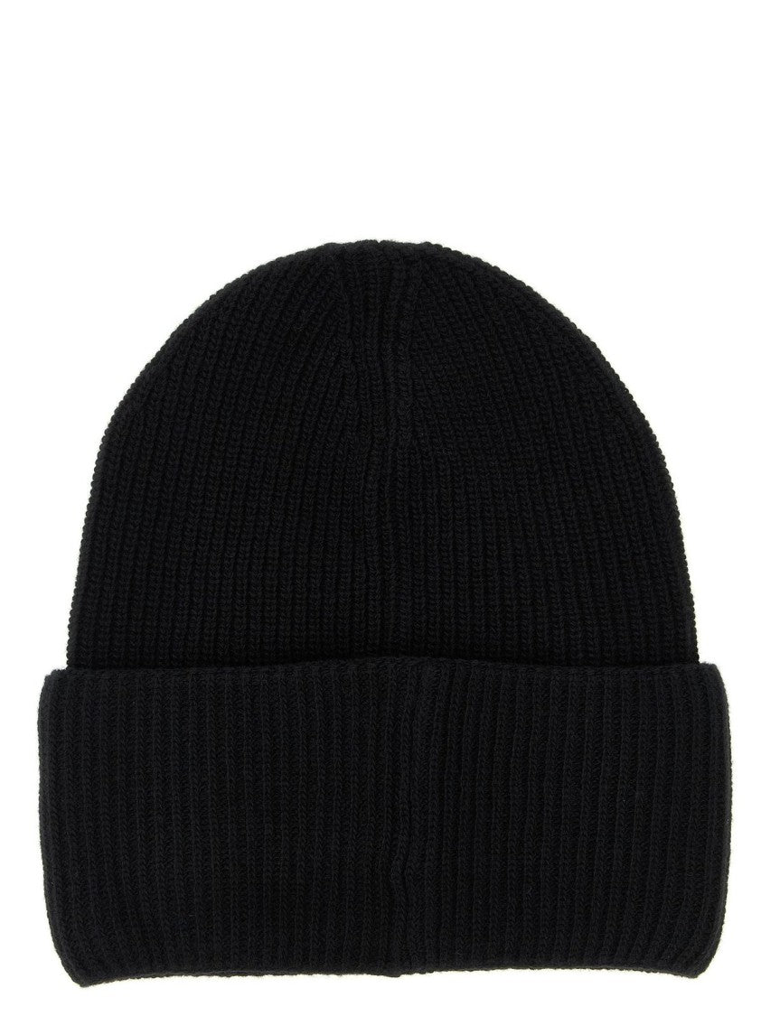 Moncler Classic Black Hat With Rounded Crown Design