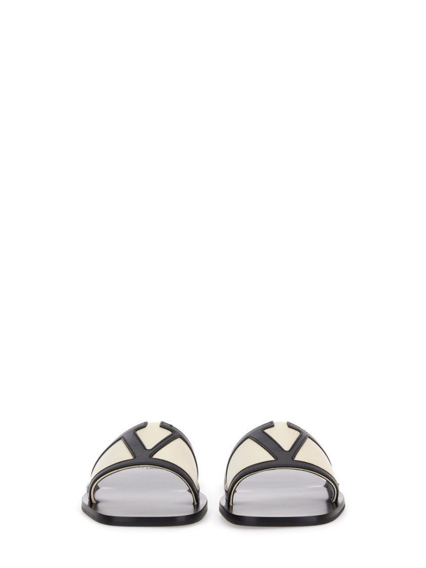 Valentino Garavani Viva Superstar Slide Sandal With Contrasting Emblem