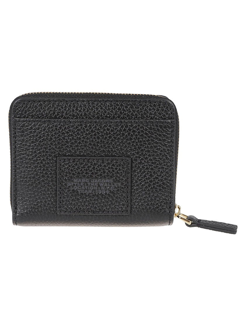 Marc Jacobs Textured Leather Wallet With Logo
