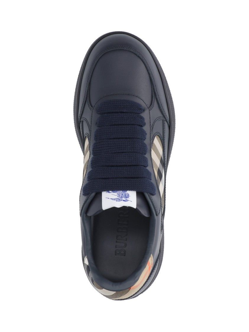 Burberry "Terrace" Sneakers – Black