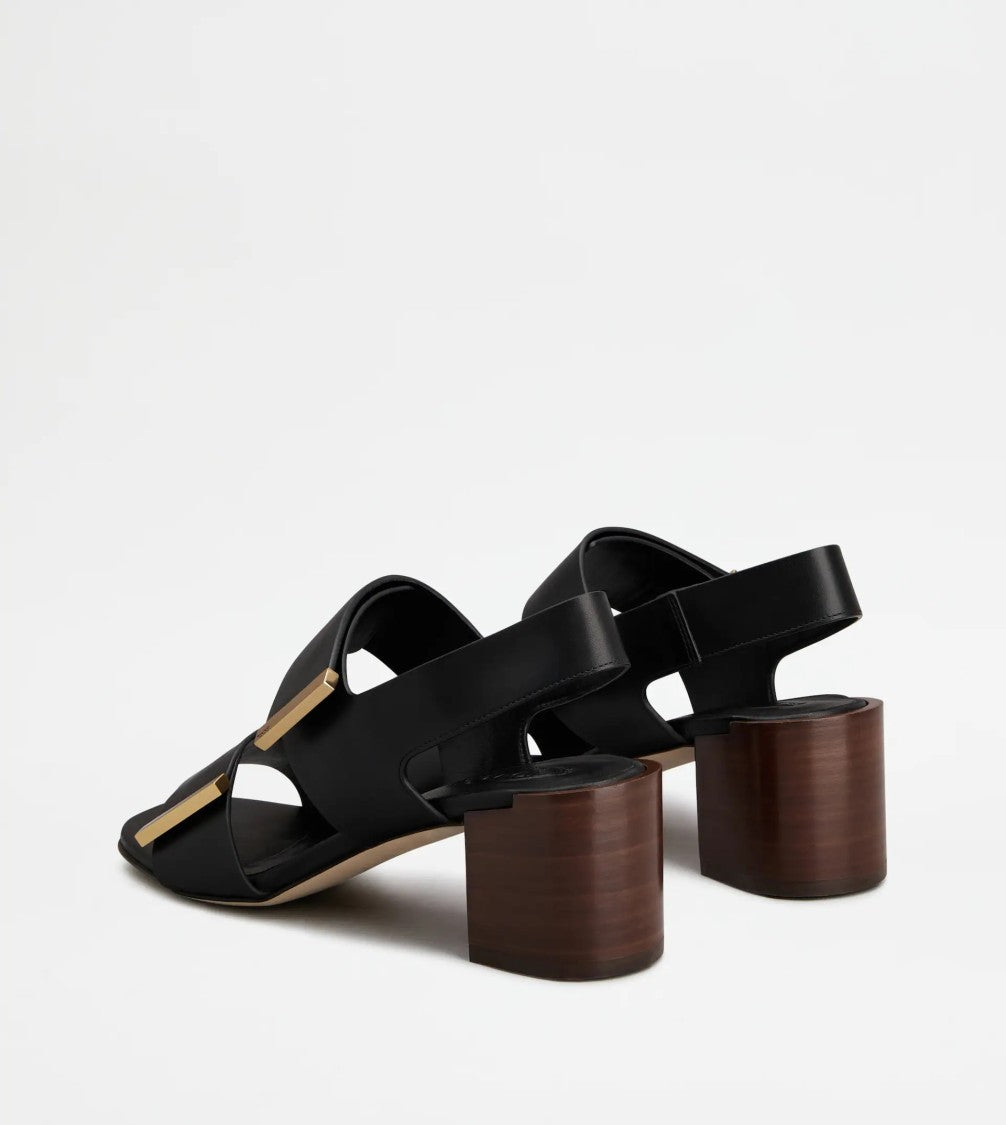 Tod's Sand. Cuoio T55 03L Metal Strap Sandals