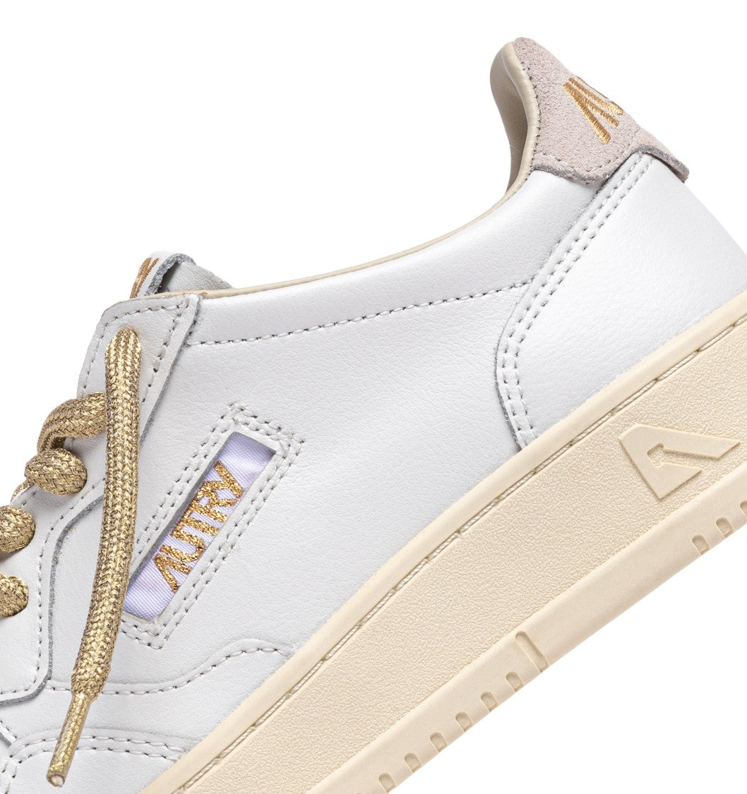 Autry Medalist Low Leat Swoll Wht Wht Sneakers