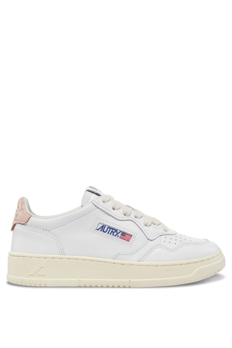 Autry Women’S Medalist Leather Sneakers Pink Heel Tab