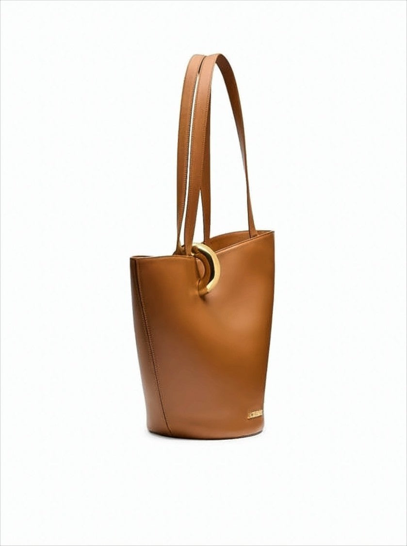 Jacquemus Structured Brown Cow Leather Tote Bag With Gold-Tone Clasp