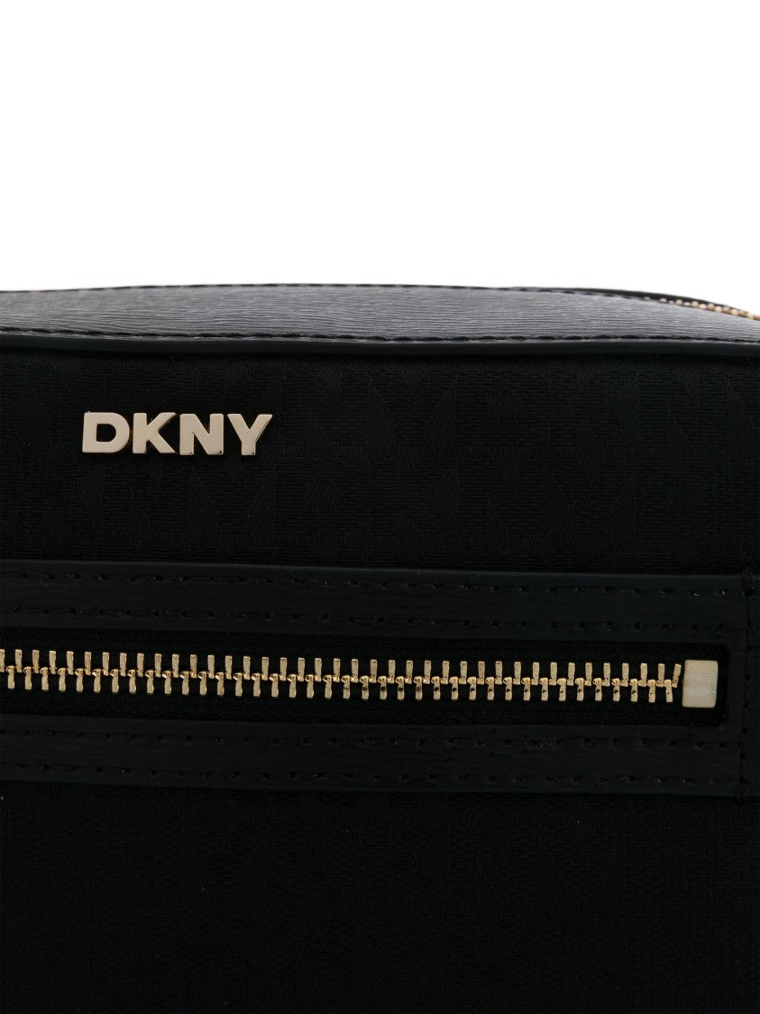 Dkny Bryant Ave Crossbody Bag