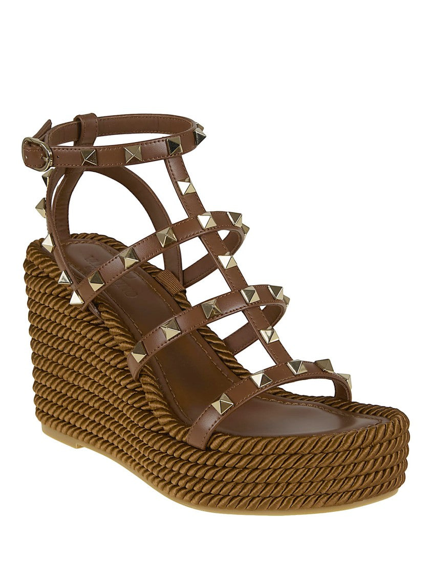 Valentino Garavani Rockstud Calfskin Raffia Torchons Wedge Sandals