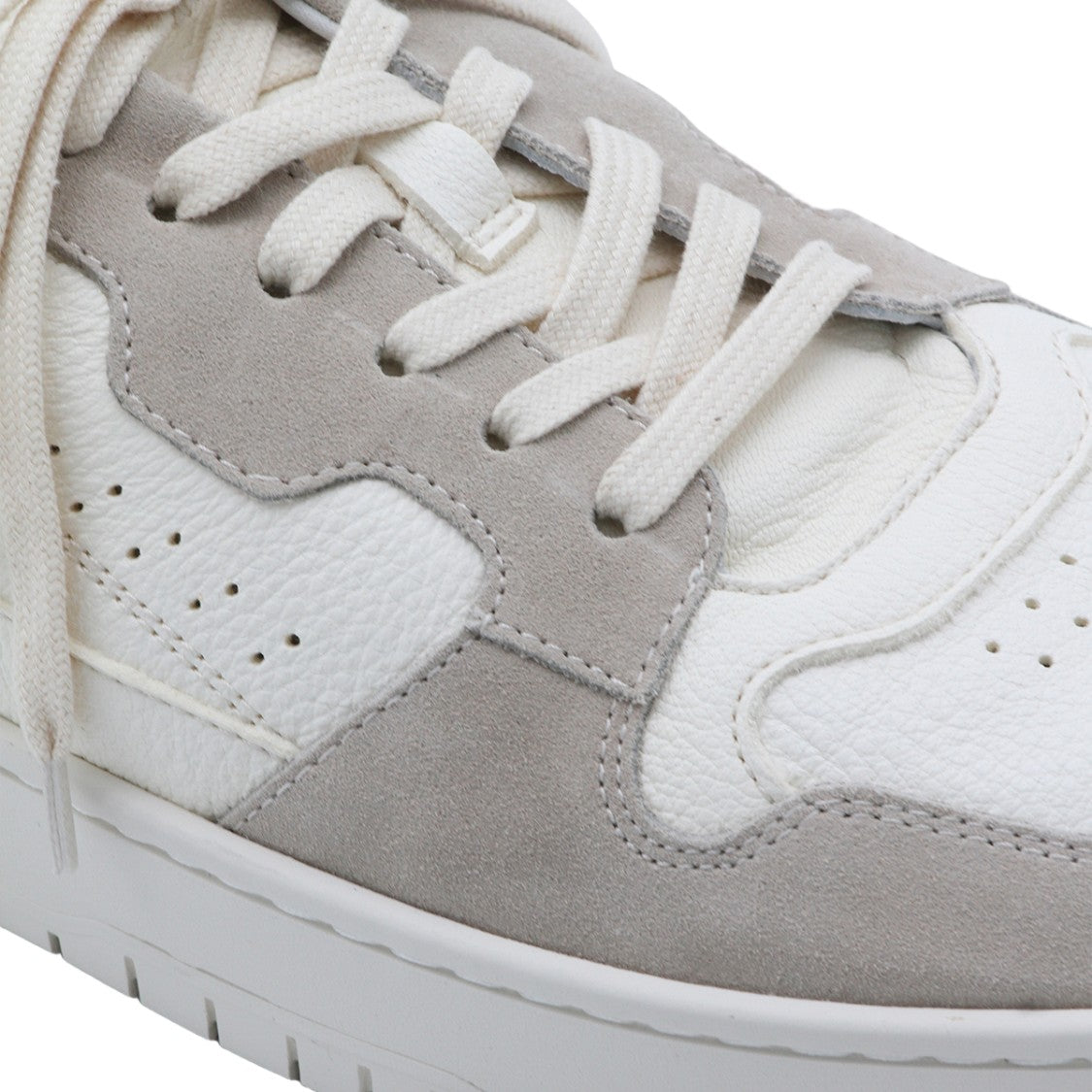 Eleventy Low-Top Minimalist Sneakers With Subtle Detailing