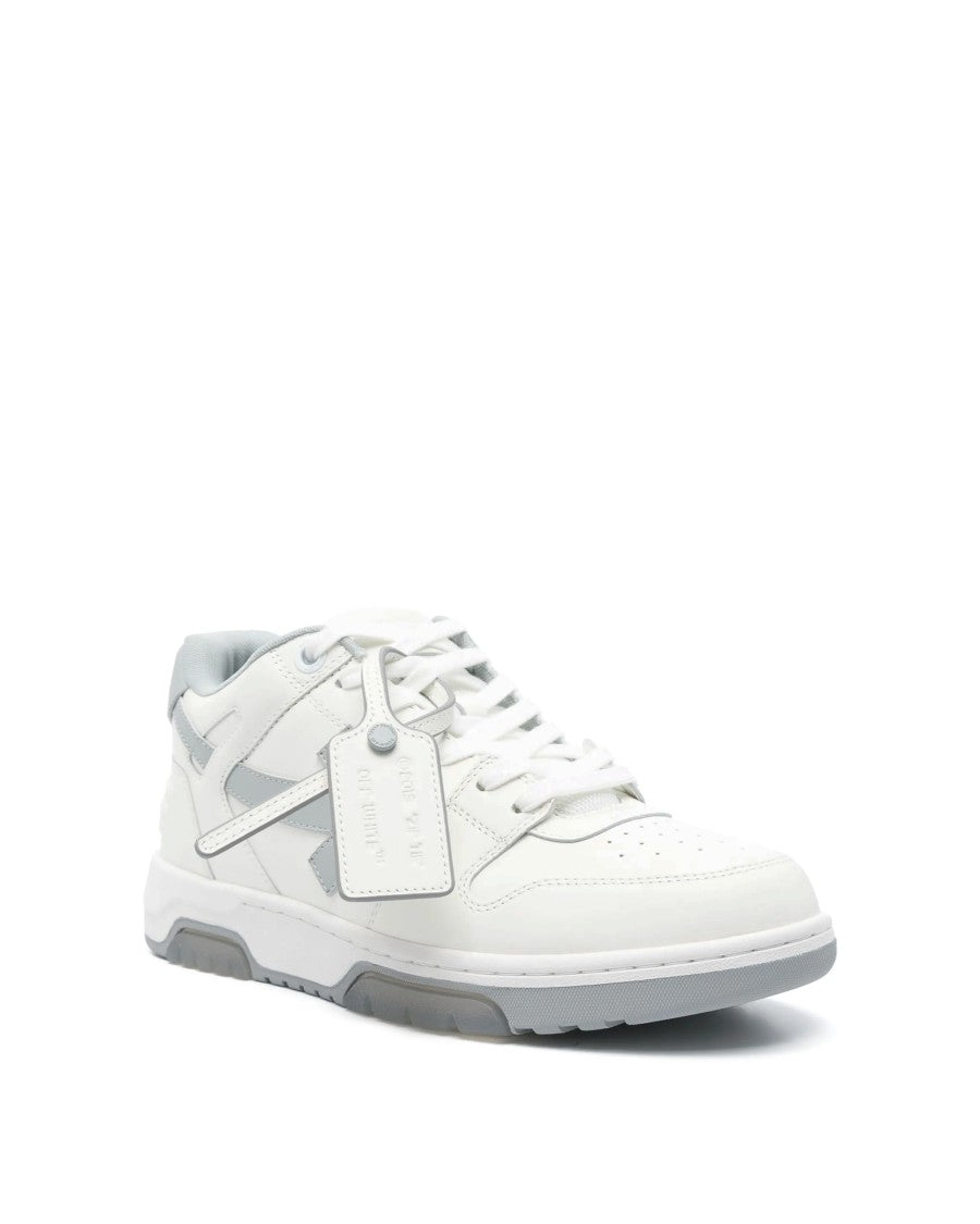 Off-White Low-Top Sneakers With 1990S Streetwear Inspiration