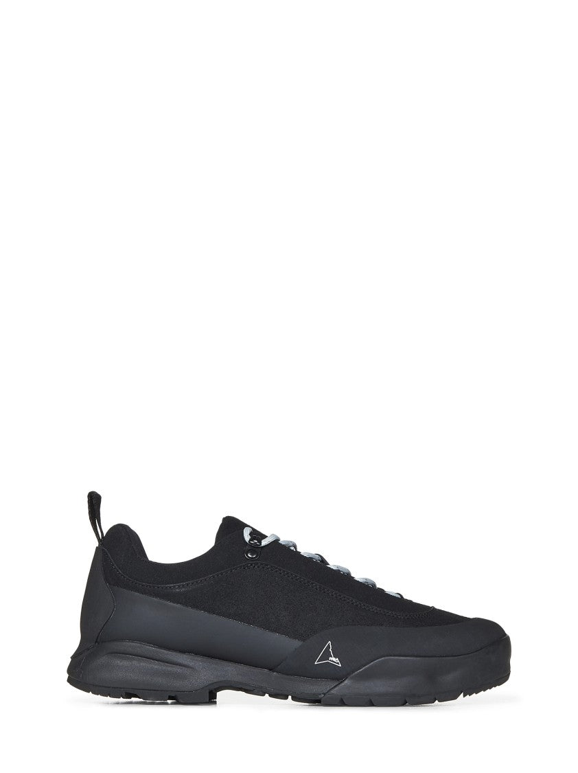 Roa Water-Repellent Black Sneakers