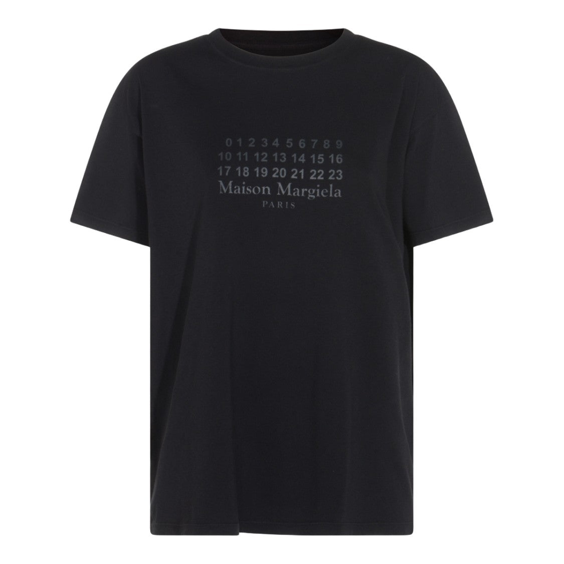 Maison Margiela Short-Sleeved Black T-Shirt With Classic Crew Neck