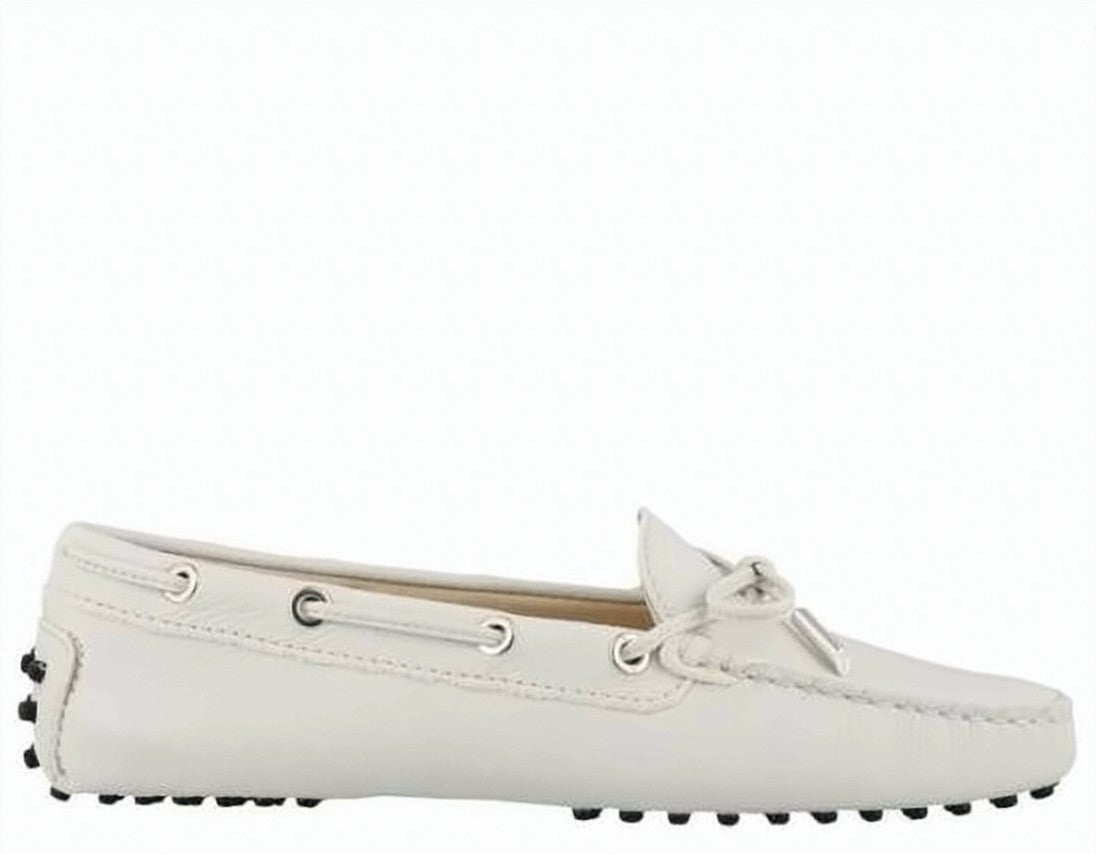 Tod's Moccasin Toe Loafers With Decorative Bow