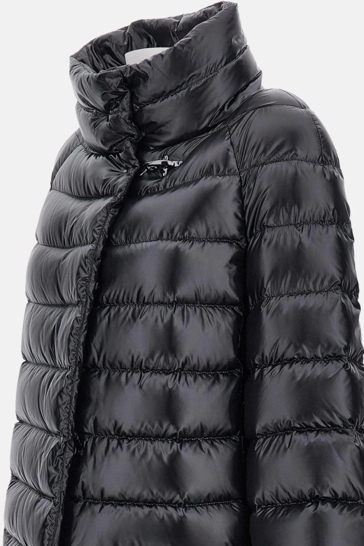 Fay Down Cape Raglan With Hook