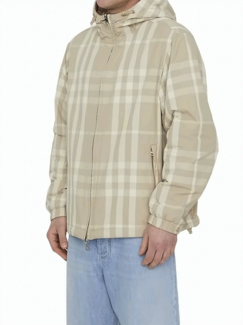 Burberry Reversible Beige Check Jacket With Hood And Relaxed Fit