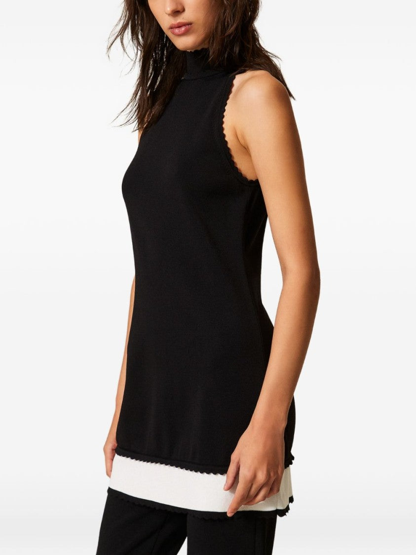Twin-Set Sleeveless Black Top With High Neckline And Scalloped Edges