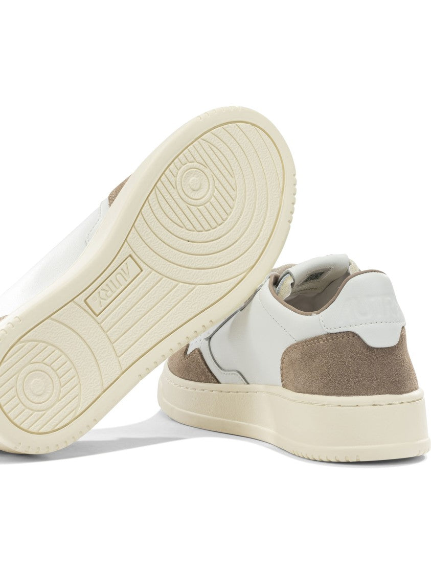Autry "Medalist Low" Sneakers